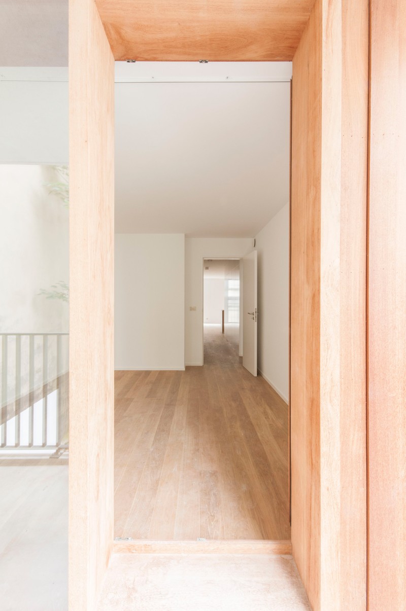 04 Ludmilla Cerveny Lpp Jourdan 053